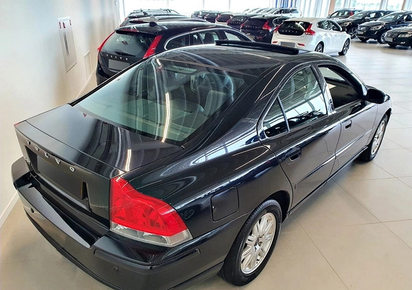 Volvo S60 cena 39000 przebieg: 228000, rok produkcji 2009 z Grudziądz małe 67